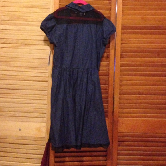 Dress - Picture 2 of 4