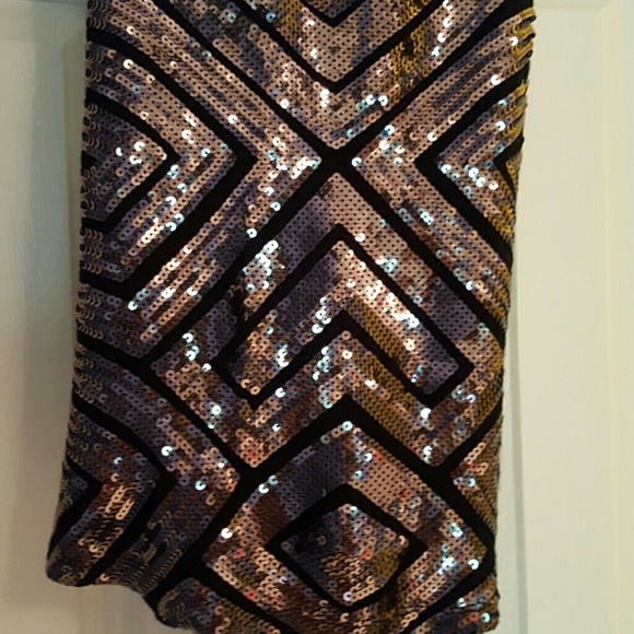 Sequined top - Picture 3 of 3