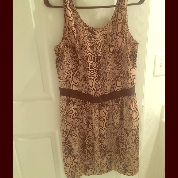 Silk and leather pink snake print dress - Picture 1 of 3