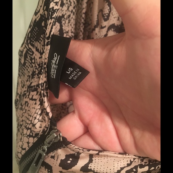 Silk and leather pink snake print dress - Picture 3 of 3