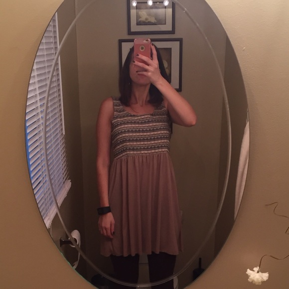 Zipper back altar'd state dress large