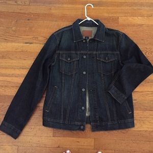 Men's GAP denim jacket (size medium)