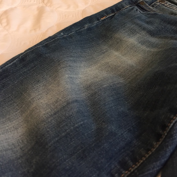 Jeans - Picture 3 of 4