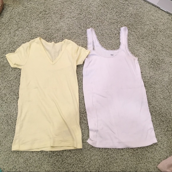 Two Gap tops - Picture 2 of 4