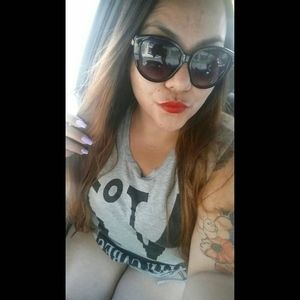 Meet your Posher, Desire