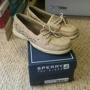 Leopard Sperry's