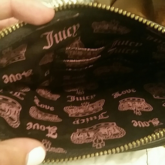 Brand new Juicy wristlet - Picture 2 of 3