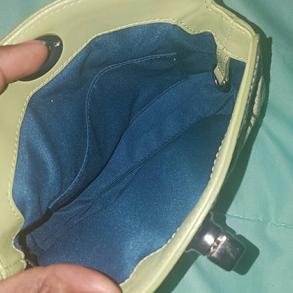 Coach wristlet - Picture 3 of 4