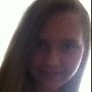 Meet your Posher, Hailey