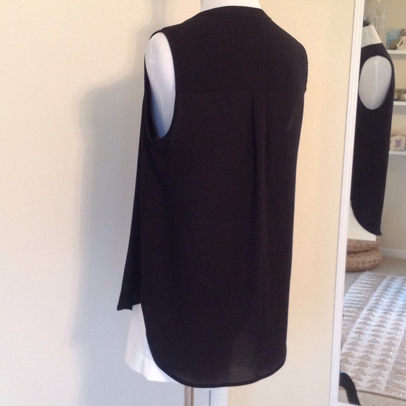 TOP SLEEVELESS. - Picture 3 of 4
