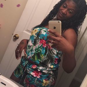 Meet your Posher, Betina