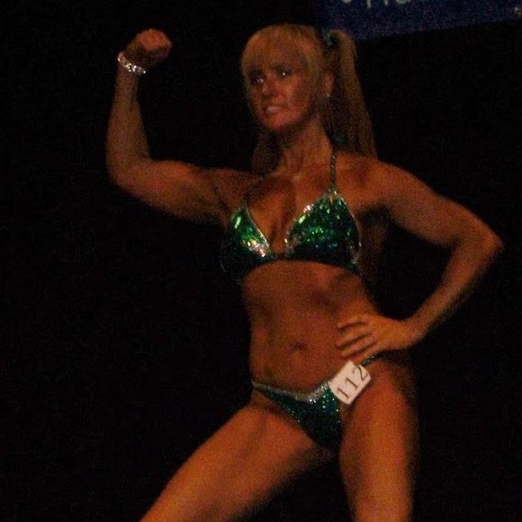 Meet your Posher, Tina - Picture 4 of 4