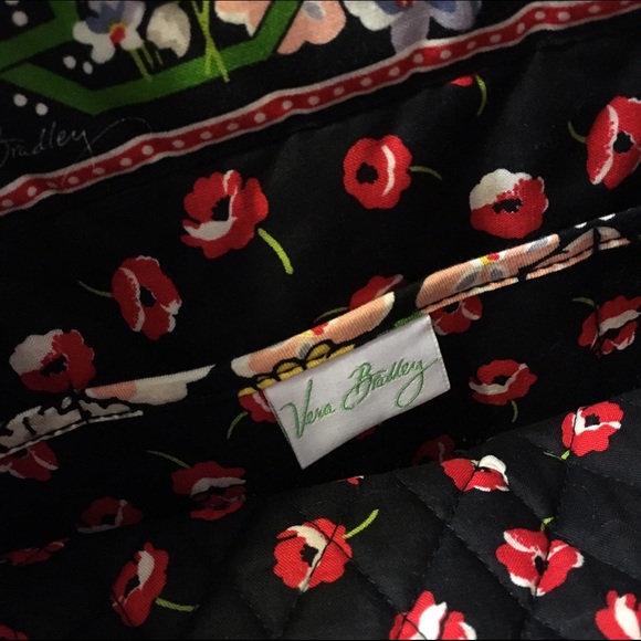 Vera Bradley Tote - like new! - Picture 3 of 3