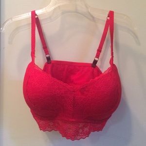 red lace bra