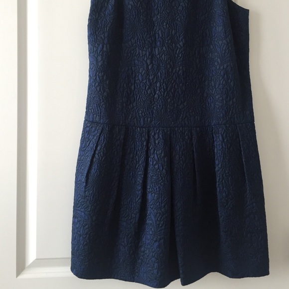 Club Monaco Pleated Drop Waist Dress - NWOT - Picture 2 of 3