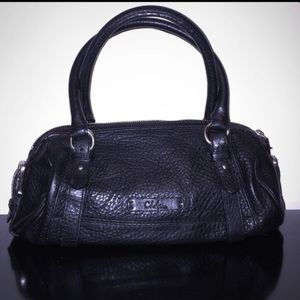 💯Cole Haan Black Pebble Grain Leather Barrel. EUC