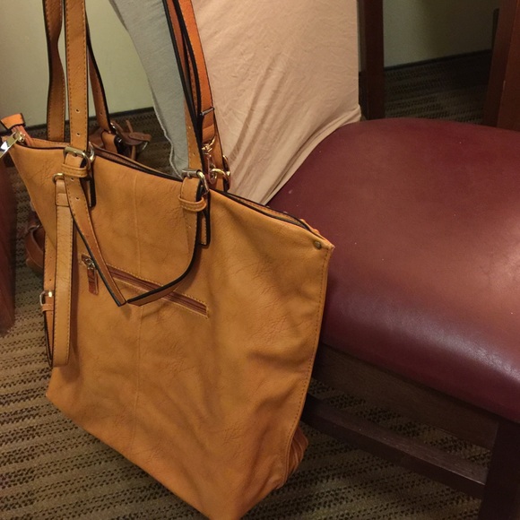 Large Camel Colored Purse - Picture 3 of 4