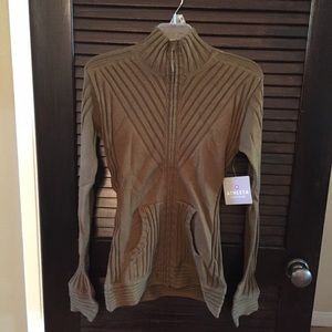 Women's Zip Up Sweater