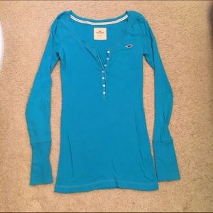 Hollister turquoise women's L long sleeve shirt.
