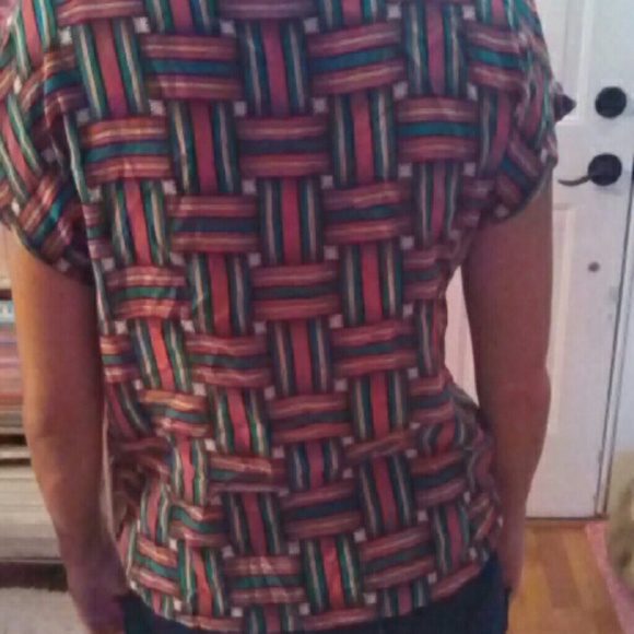 Top - Picture 2 of 3