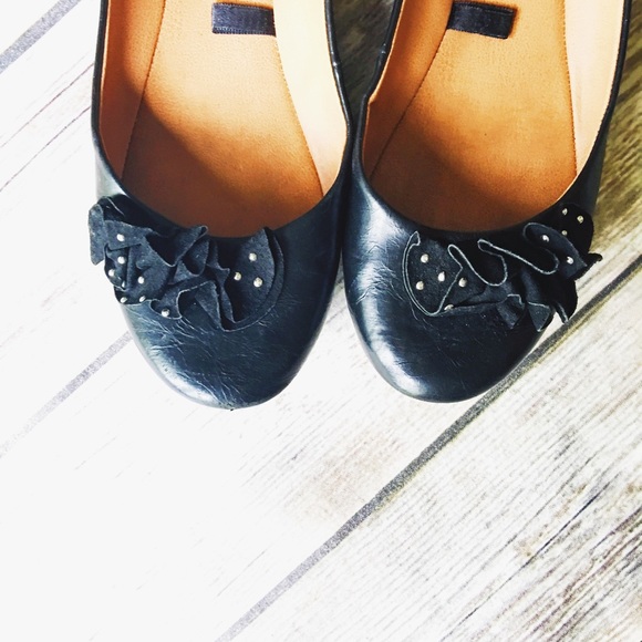 NFS ๐ซ Kenneth Cole Reaction Bow Flats - Picture 2 of 4