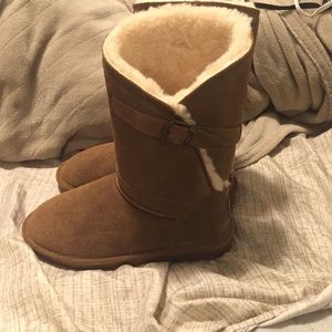 Brand new Bearpaw Tatum boots