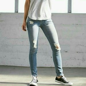 New with Tags Bullhead Jeans