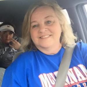 Meet your Posher, Kelly