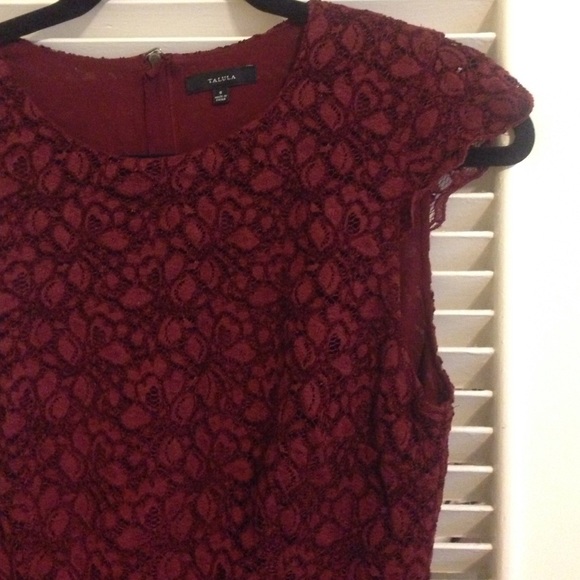 ARITZIA lace dress