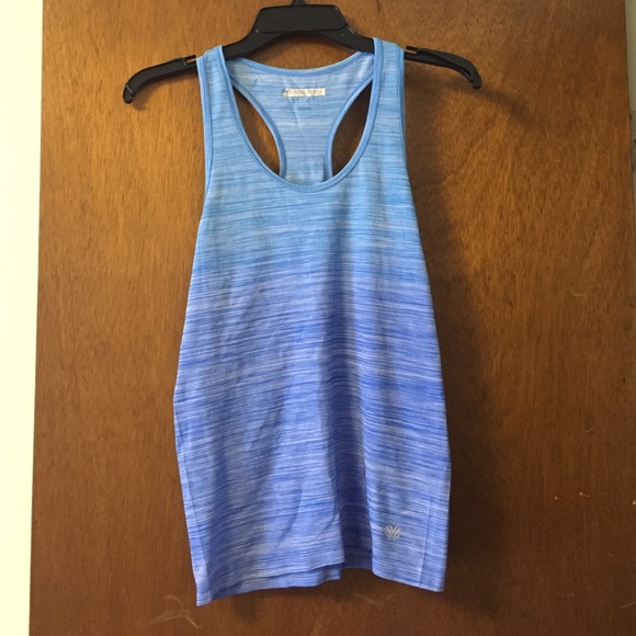 Forever 21 workout tank top