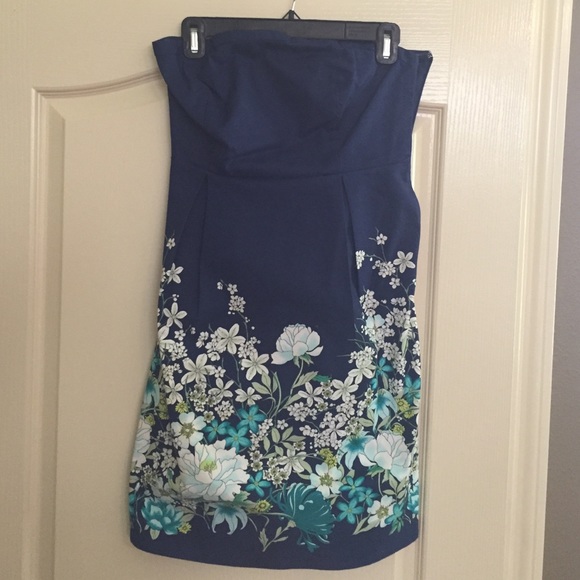 Brand new without tags Old Navy strapless dress