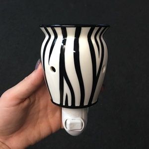 Scentsy warmer