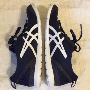 Asics Metrolyte Women's size 7.5