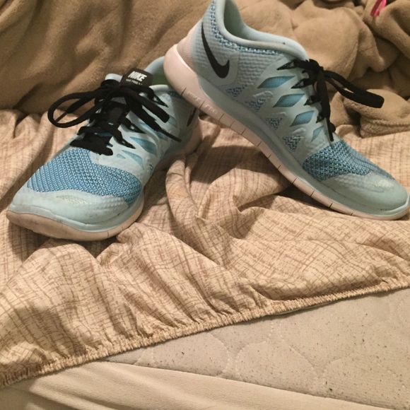 Extremely rare Tiffany blue Nike free 5.0