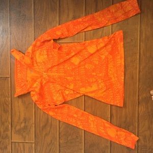 Nike size small half zip