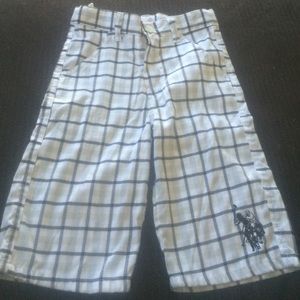Shorts size 6 boys