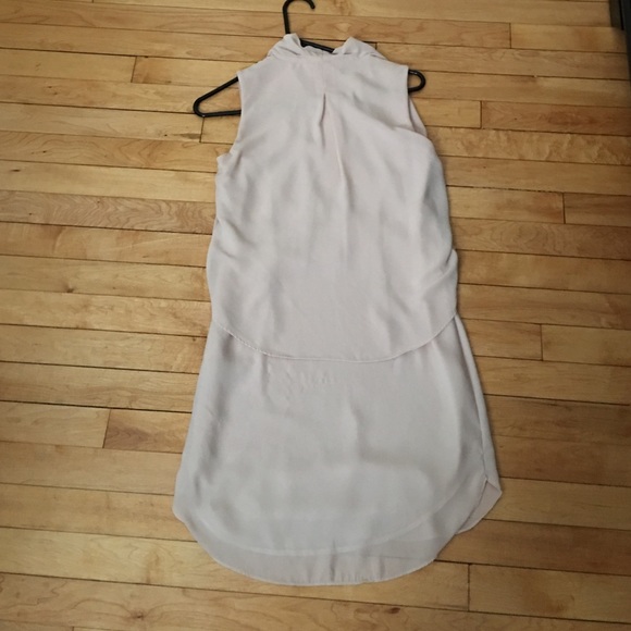 Tan dress from H&M - Picture 2 of 2