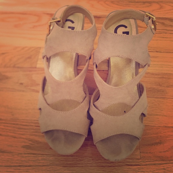 G by Guess Shoes - Tan Guess wedges