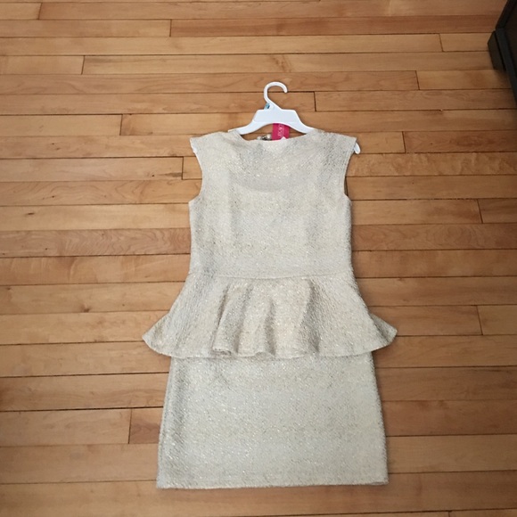 Ivory Dress - Picture 2 of 3