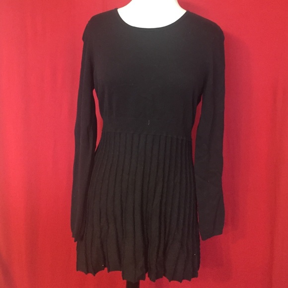 Black tunic sweater