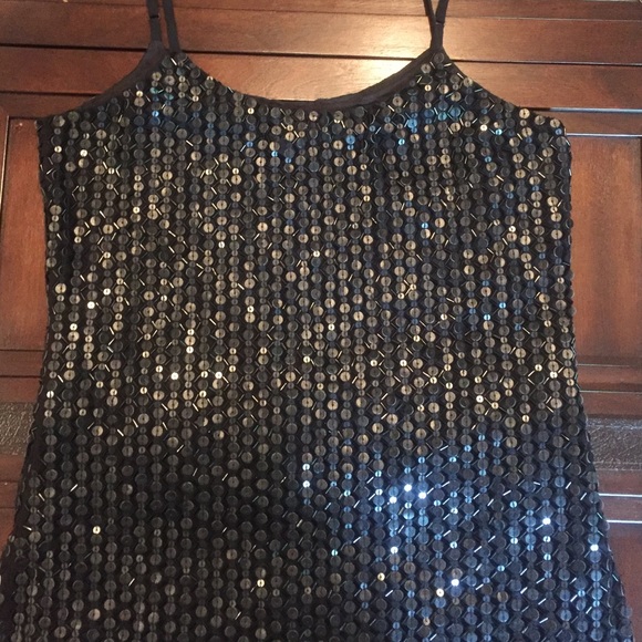 Romeo & Juliet Couture Sequin and Beaded Tank - Picture 2 of 3