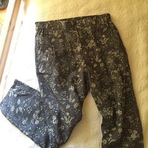Floral loose fit pants from Gap