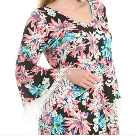 Floral Shift Dress PLUS - Picture 2 of 4