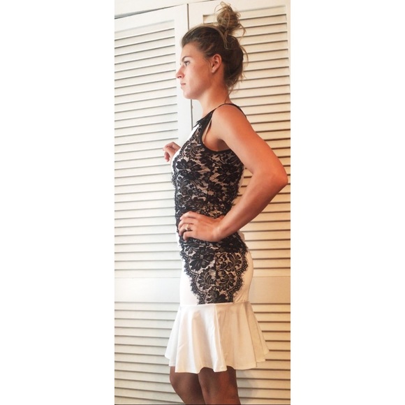 SOLD - Picture 3 of 4