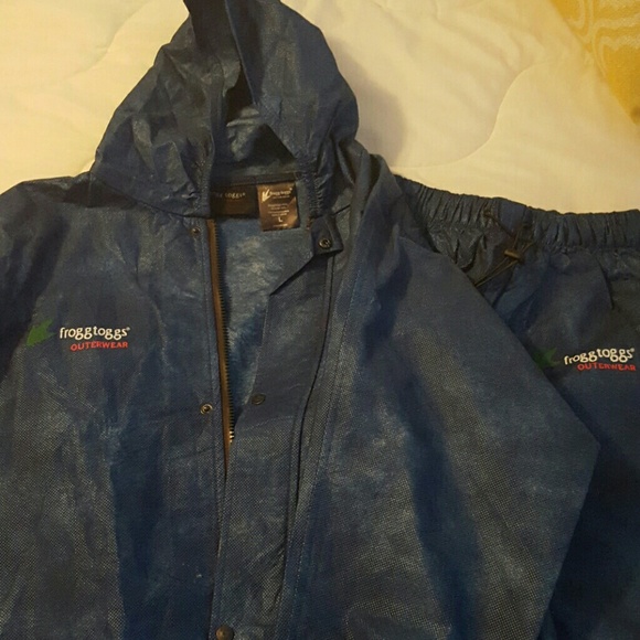 Frogg Toggs rain gear