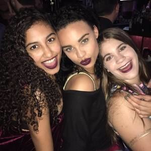 Meet your Posher, Ana