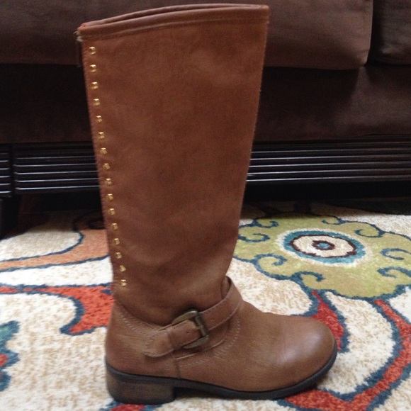 Steve Madden Boots - Picture 3 of 4