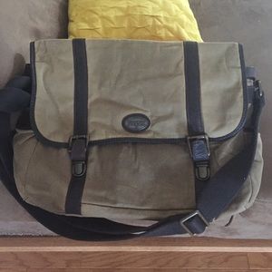 Fossil laptop bag