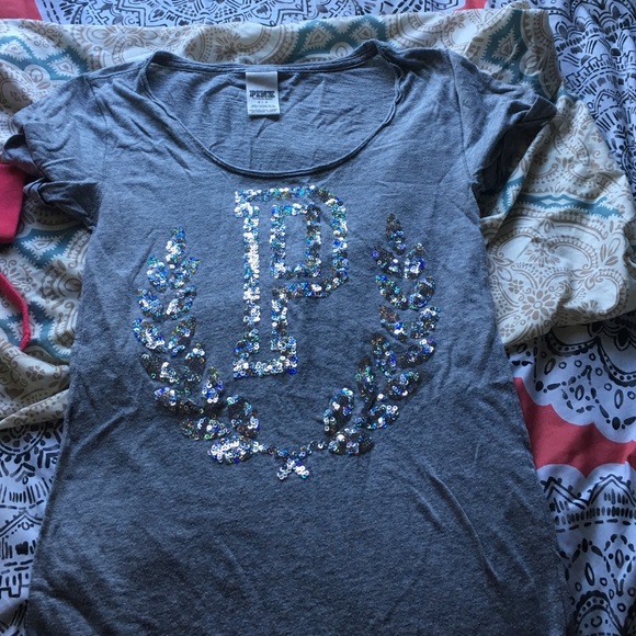 Grey tshirt by PINK