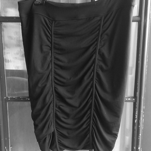 Athleta Black Twisted Skirt